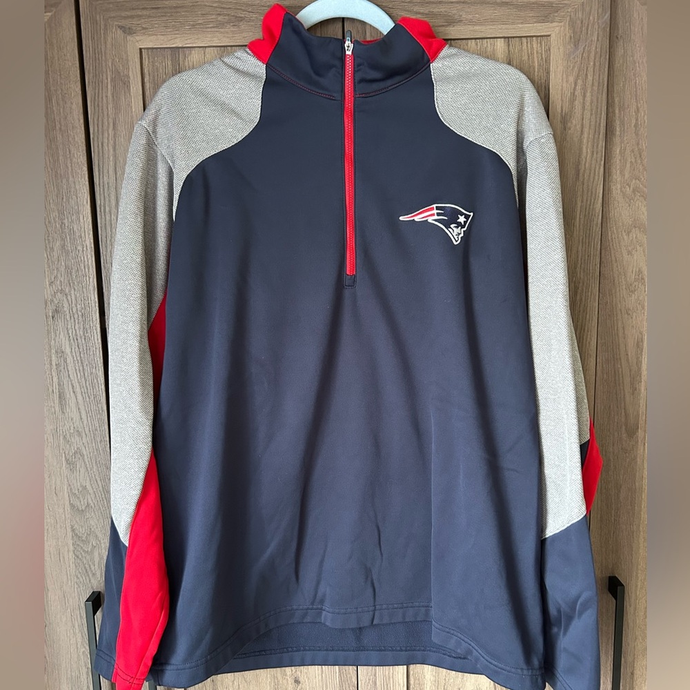 Patriots Logo Quarter-Zip Pullover
